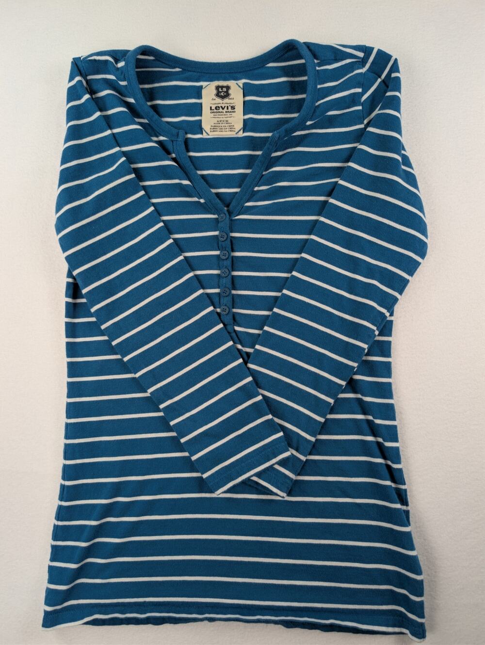 Levi’s Women’s Blue White Striped Henley Long Sleeve Top Size S